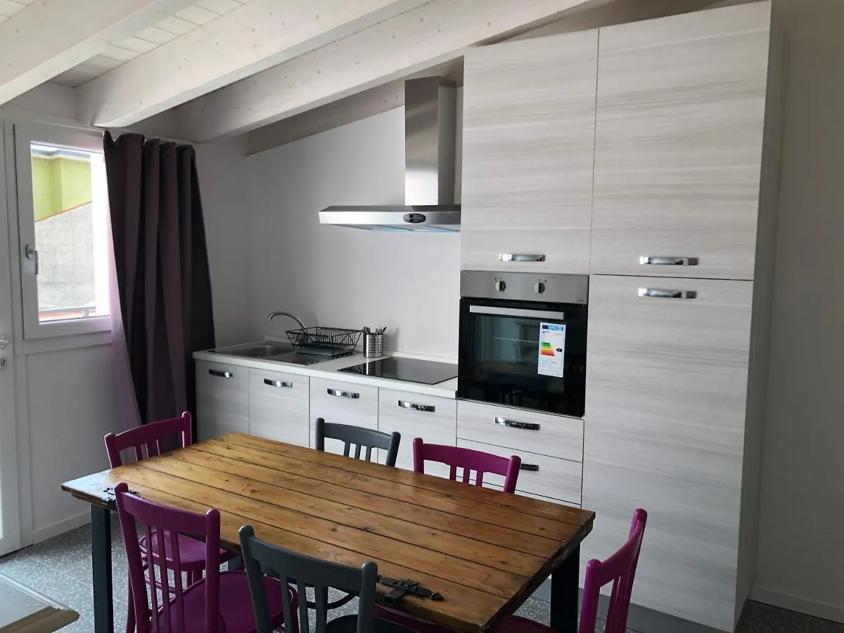 Corte Del Garda Home Castelnuovo del Garda