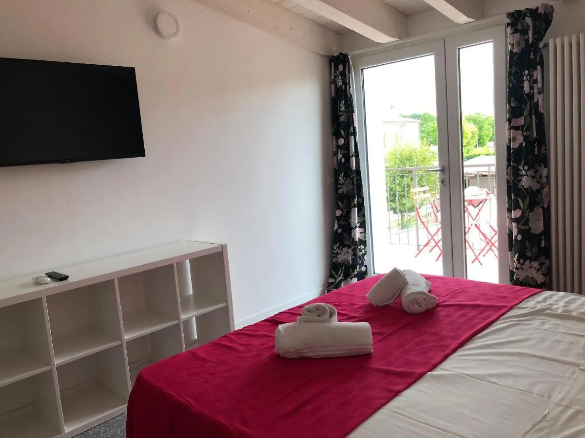 Corte Del Garda Home Castelnuovo del Garda