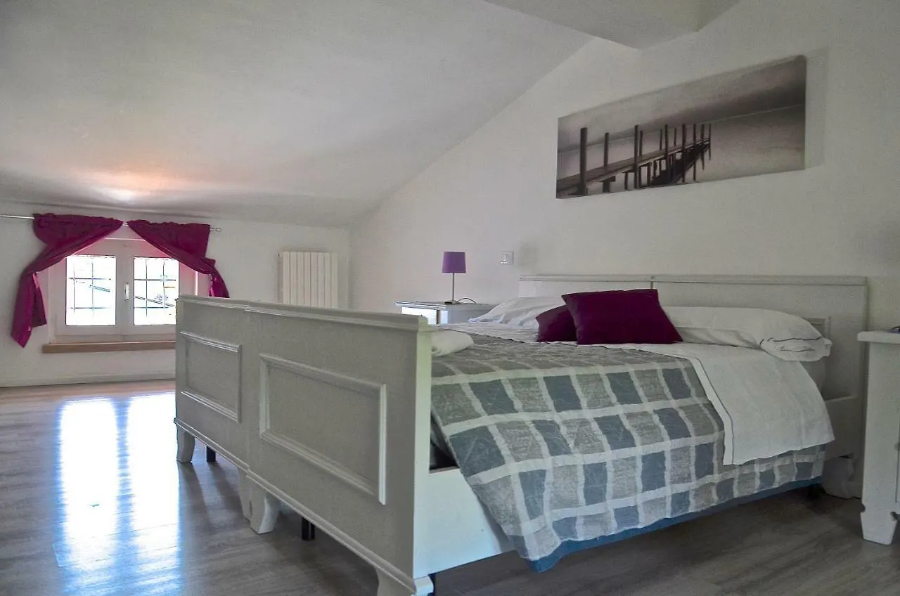 Corte Del Garda Home Castelnuovo del Garda